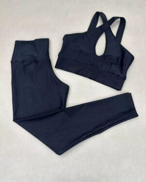 Conjunto Legging Básica Plus + Top Gabi Compressão Preto